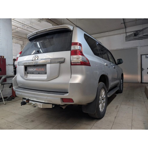 Фаркоп ТСС на Toyota Land Cruiser 150 2009- Арт. TCU00061 (с надписью Land Cruiser)