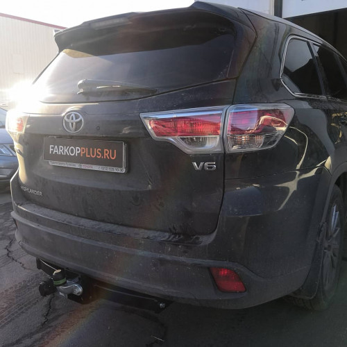 Фаркоп Лидер Плюс на TOYOTA Highlander 2014–  Арт. T120-F 
