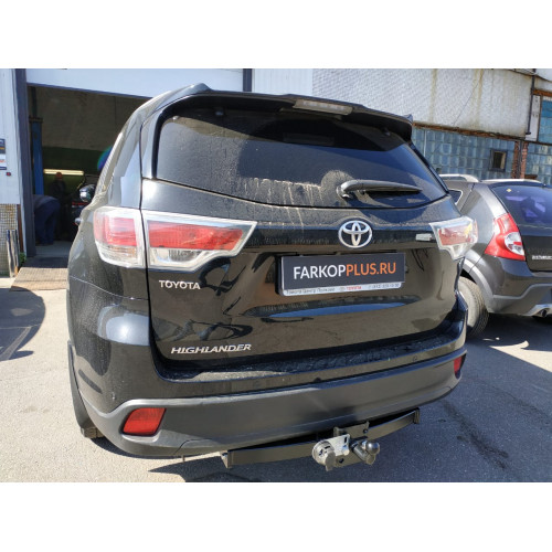 Фаркоп Лидер Плюс на TOYOTA Highlander 2014–  Арт. T120-FC (сварной шар)