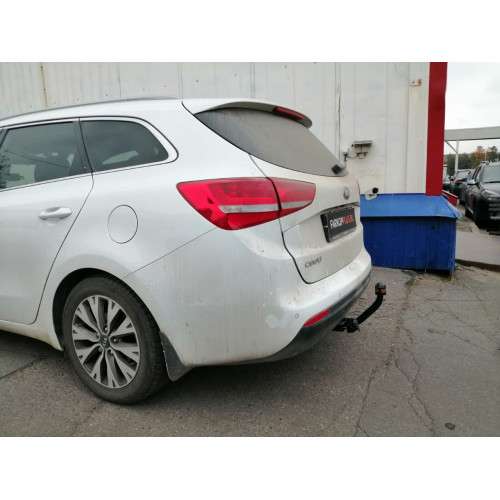 Фаркоп Трейлер на Kia Ceed 2012- Арт. 7351 (универсал)