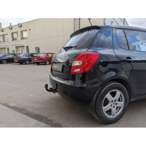 Фаркоп Трейлер для Skoda Fabia (хэтчбек) 2007-2015 Арт. 9731