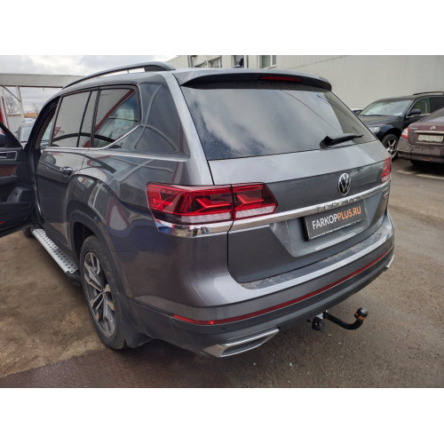 Фаркоп Лидер Плюс на VOLKSWAGEN Teramont 2018-  Арт. V127-A