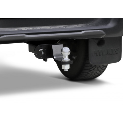 Фаркоп BERG на Toyota Hilux 2015- Арт. F.5718.001